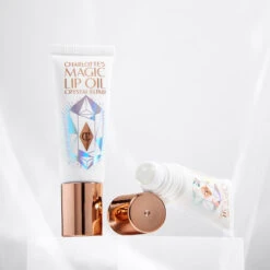 CHARLOTTE’S ICONIC MAGIC LIP TRIO 21 CHARLOTTE’S ICONIC MAGIC LIP TRIO -SEP Beauty Shop Lip Oil Still Life